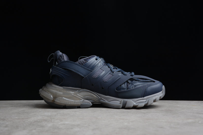 Q52 Balenciaga  Track Sneaker