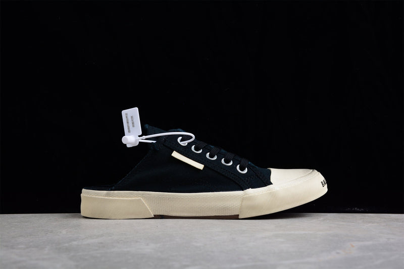Q32 Balenciaga Vulc Destr