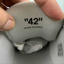 Off-White c/o Virgil Abloh