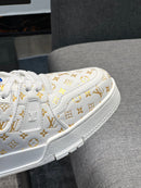 Tênis LV Trainer Dourado