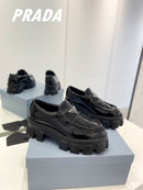 Prada Mocassim Moonlith