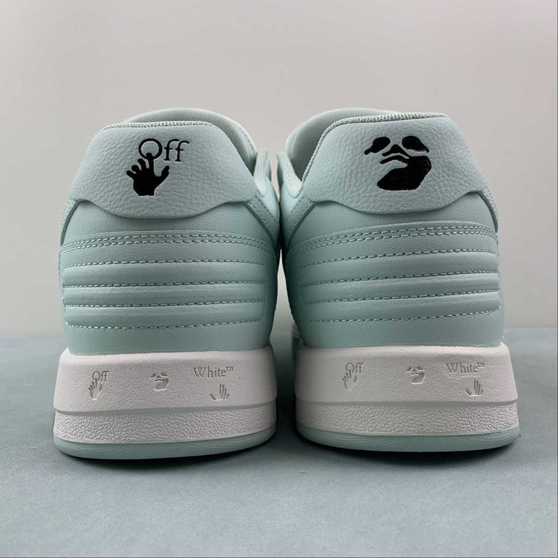 Off-White c/o Virgil Abloh